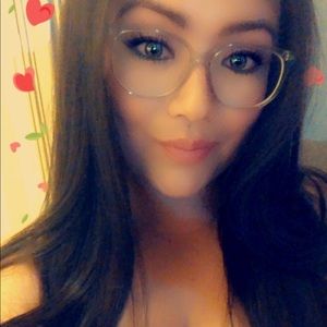 Meet your Posher, Aide